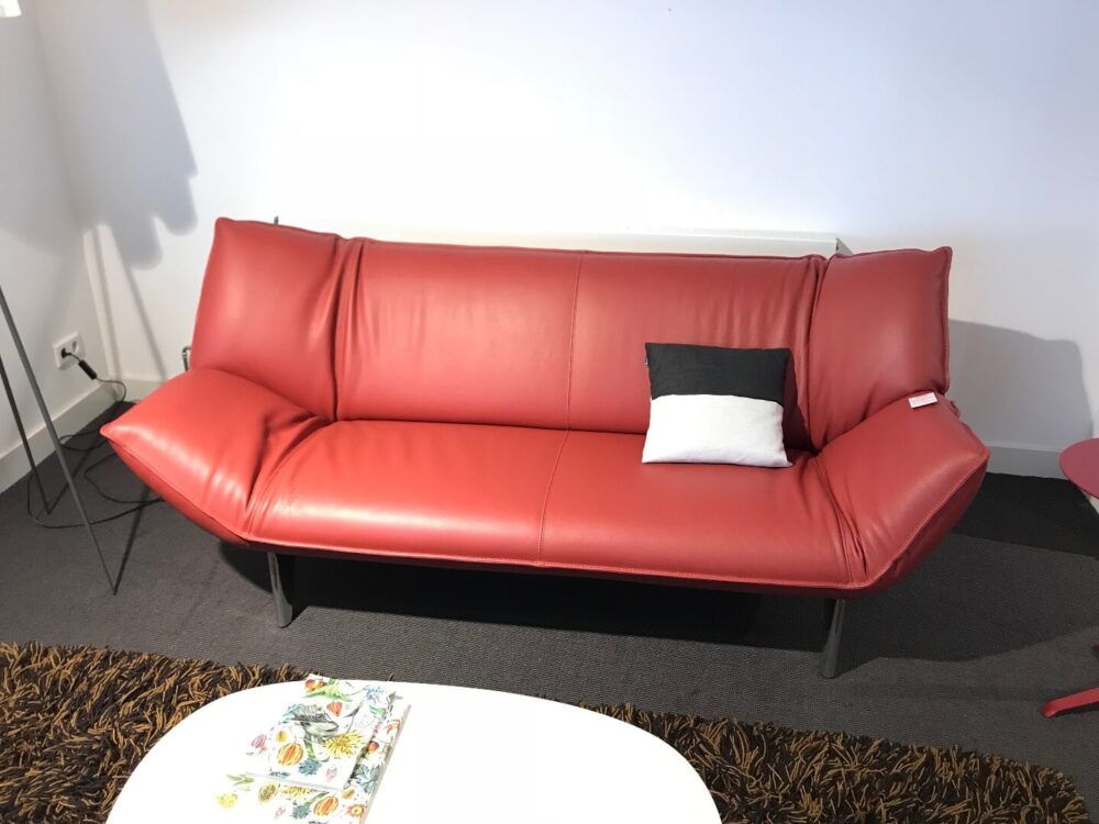 Leolux Tango Bank Showroom Voor